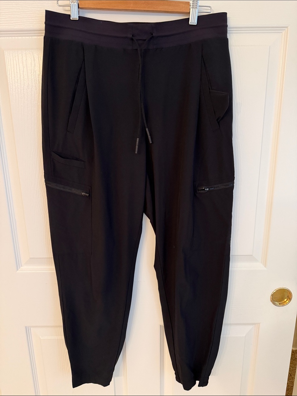 Athleta Black Venture Jogger Pants with Drawstring Waist
